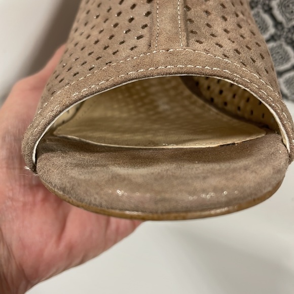 ISOLA Leather Shoe booties . EUC used maybe twice - Picture 7 of 13